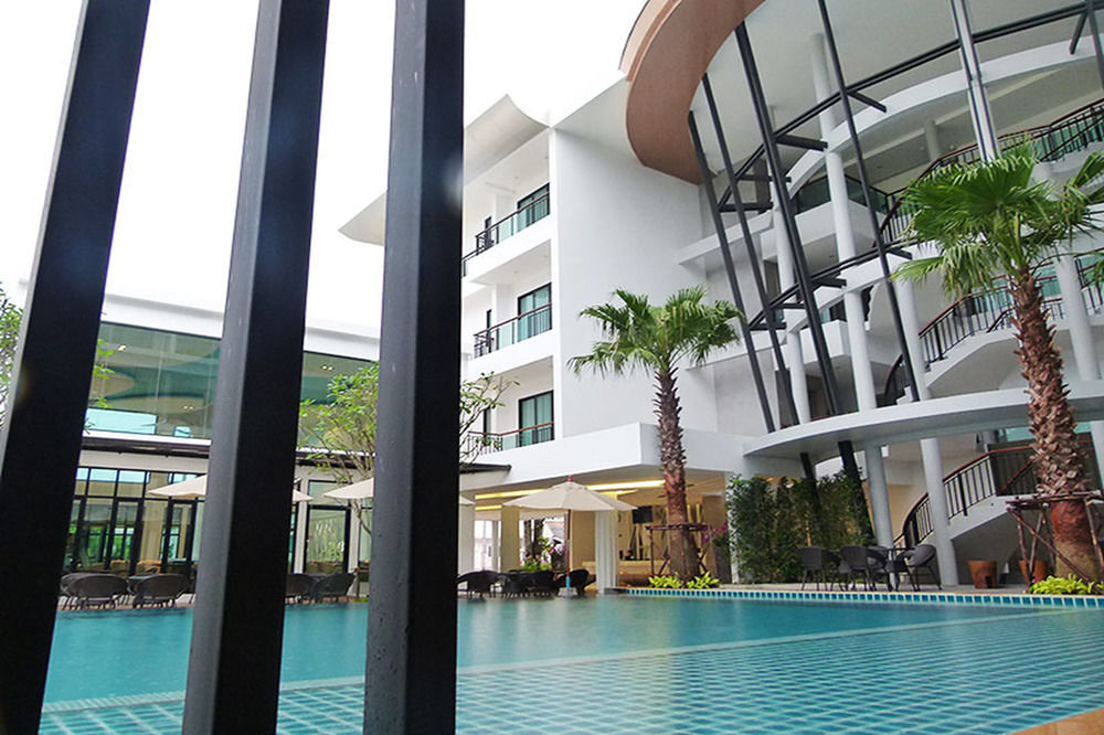 The Pago Design Hotel Phuket-Sha Plus Exterior photo